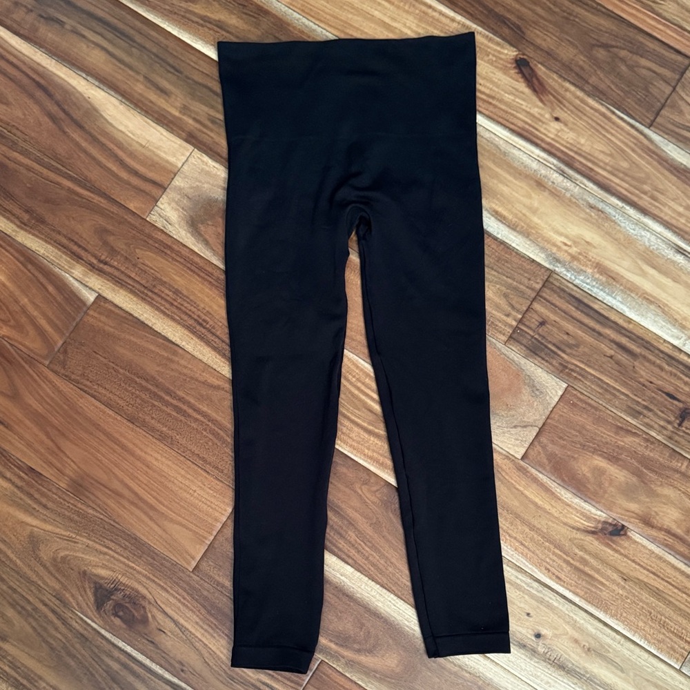 Spanx leggings, size L, black, excellent condition